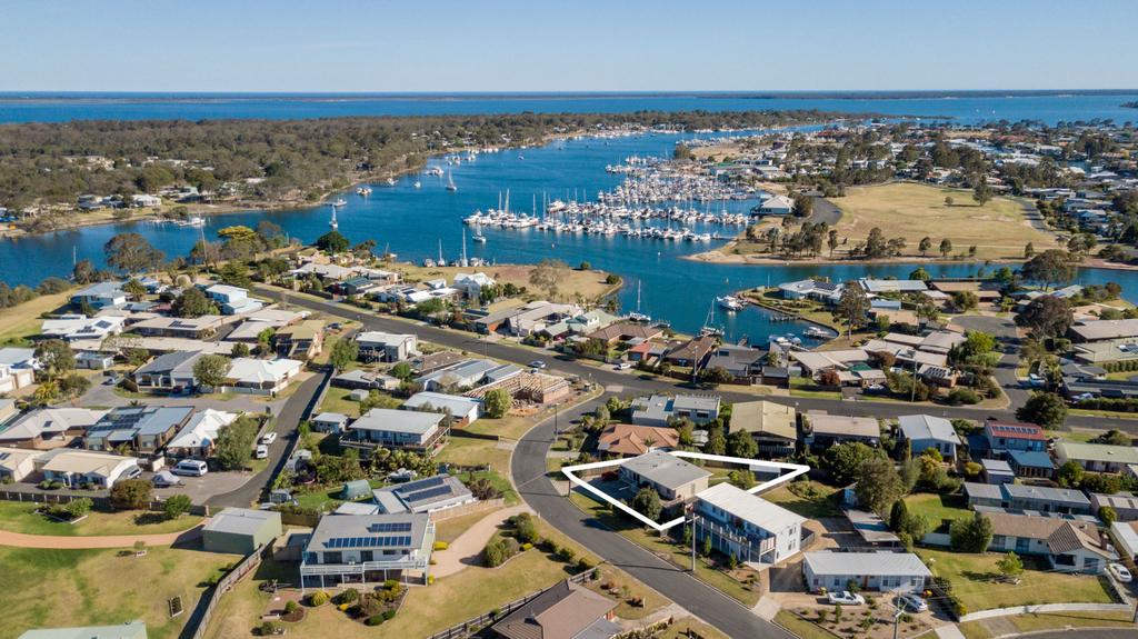  Tourism Hervey Bay