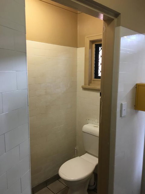 Taylors Hotel - Hervey Bay Accommodation 3
