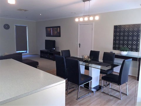 Tempo Place - Mulwala - Hervey Bay Accommodation 3