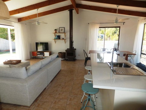 TERRIFIC ON TAMARA CRESCENT - Tourism Hervey Bay 2
