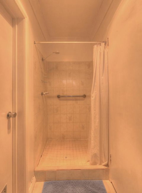 The 2C's Bed & Breakfast - Hervey Bay Accommodation 3