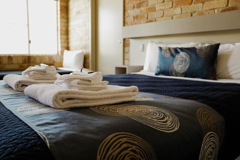The Australian Hotel Motel - Hervey Bay Accommodation 0