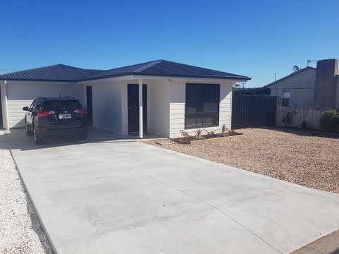 The Baltimore - Family Home Getaway - Hervey Bay Accommodation 1