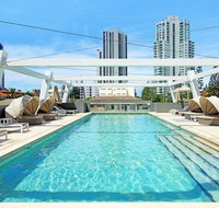 The Beach Broadbeach Private 2 Bedroom Apartment - Hervey Bay Accommodation