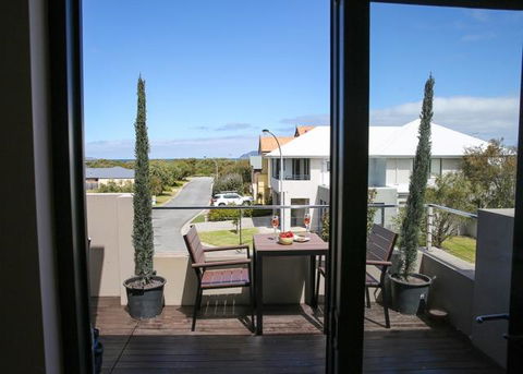 The Beach House At Bayside - Hervey Bay Accommodation 1
