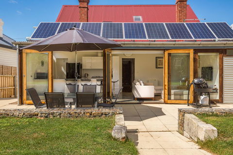 Brampton Cottage - Hervey Bay Accommodation 7