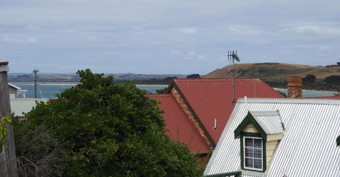 Ellie\'s Cottages - Hervey Bay Accommodation 4