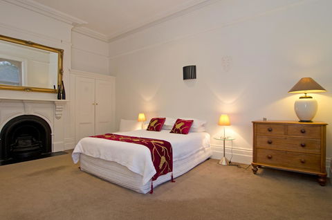 Roxburgh House Apartments - Hervey Bay Accommodation 25