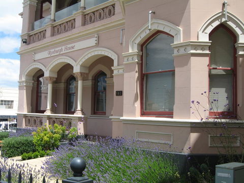 Roxburgh House Apartments - Hervey Bay Accommodation 18