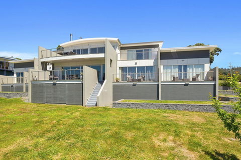 The Cove Kettering - Hervey Bay Accommodation 2