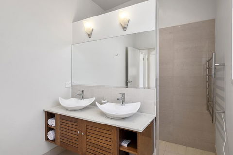 The Cove Kettering - Hervey Bay Accommodation 6