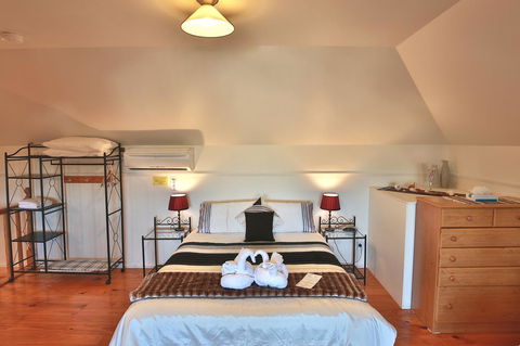 Stamps Of Stanley - Hervey Bay Accommodation 8