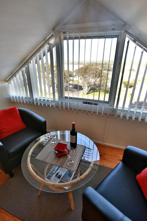 Stamps Of Stanley - Hervey Bay Accommodation 12