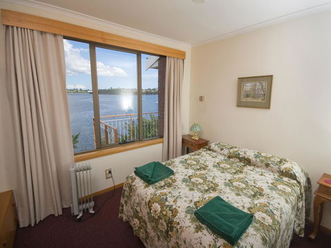 Derwent Retreat - Hervey Bay Accommodation 4