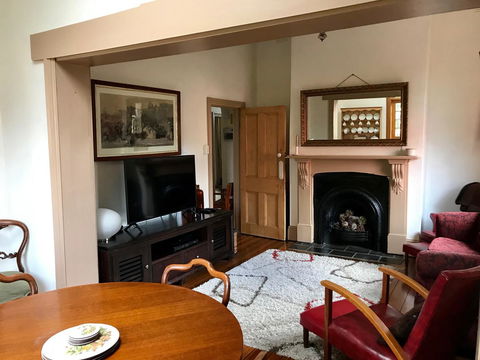Eliza Cottage - Hervey Bay Accommodation 0