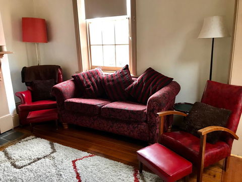 Eliza Cottage - Hervey Bay Accommodation 4