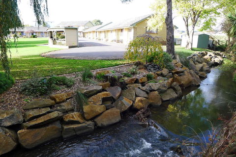 Willaway Motel Apartments - Tourism Hervey Bay 11