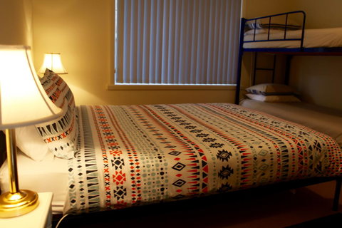 Sails On Port Sorell Boutique Apartments - Hervey Bay Accommodation 15