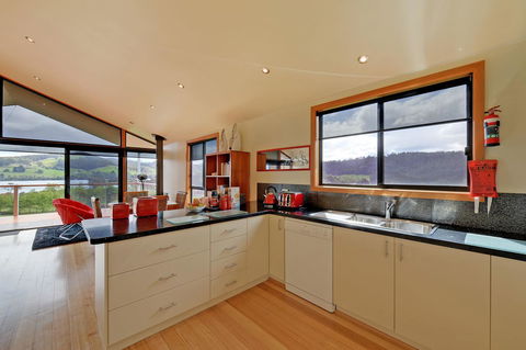 Moon River - Hervey Bay Accommodation 5