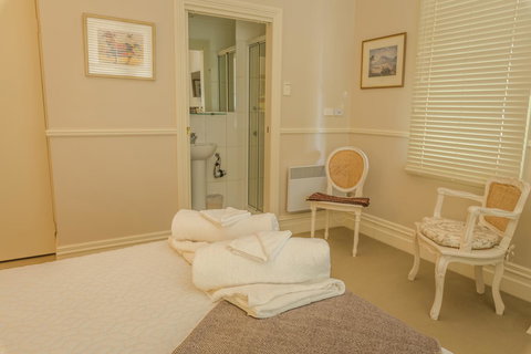 Glencoe Country Bed And Breakfast - Tourism Hervey Bay 1