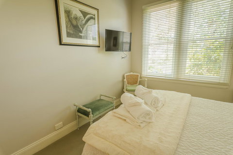 Glencoe Country Bed And Breakfast - Tourism Hervey Bay 12