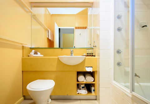 Strahan Village - Hervey Bay Accommodation 31