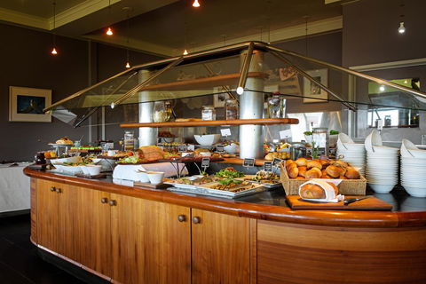 Strahan Village - Hervey Bay Accommodation 4