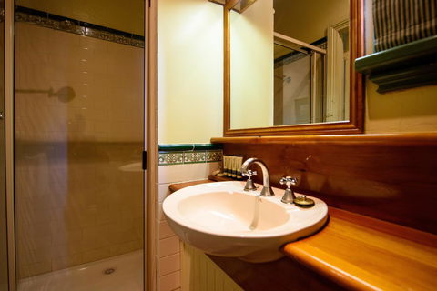 Strahan Village - Hervey Bay Accommodation 28