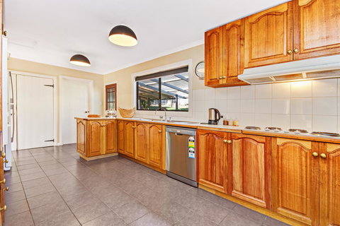 Naivasha Cottage - Hervey Bay Accommodation 7