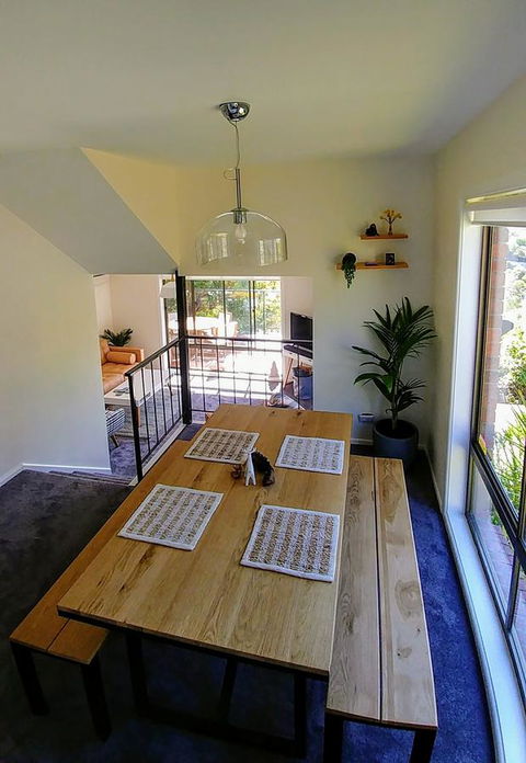 The View 2 Bed Unit With Stunning Hobart Outlook - Hervey Bay Accommodation 12