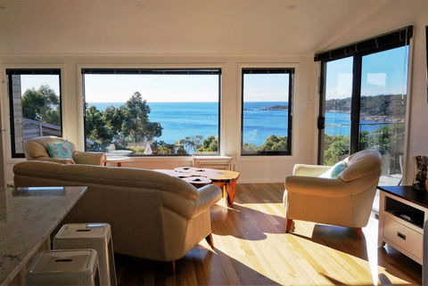 THE LOFT @ Bay Of Fires Seascape - Hervey Bay Accommodation 3