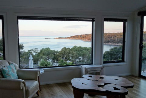 THE LOFT @ Bay Of Fires Seascape - Hervey Bay Accommodation 6