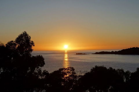 THE LOFT @ Bay Of Fires Seascape - Hervey Bay Accommodation 9