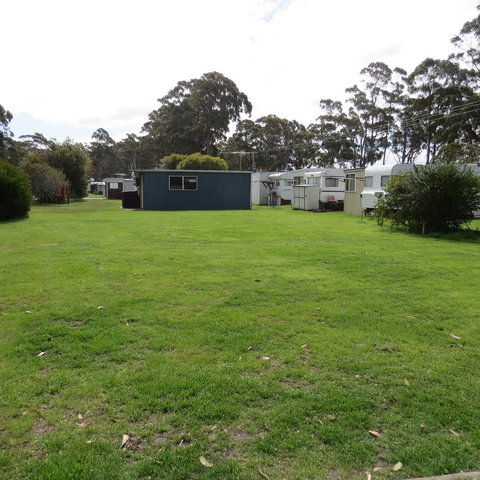 Captain Cook Holiday Park - Hervey Bay Accommodation 3