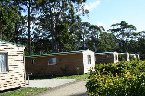 Captain Cook Holiday Park - Hervey Bay Accommodation 33
