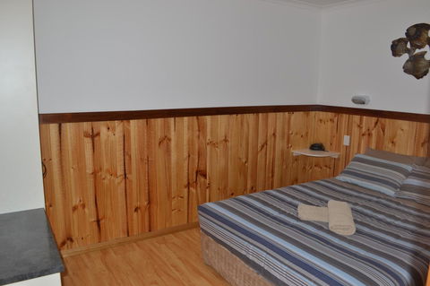 Captain Cook Holiday Park - Hervey Bay Accommodation 19