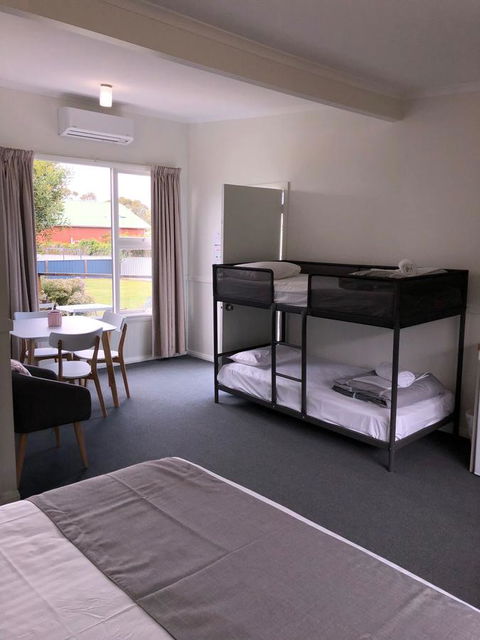 Orford Blue Waters Hotel - Hervey Bay Accommodation 28