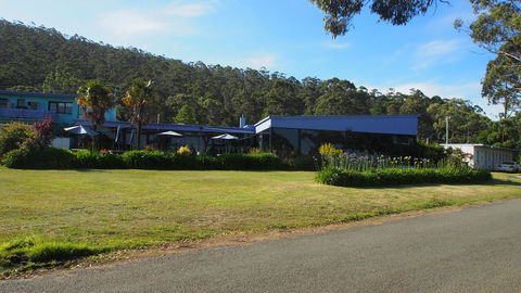 Orford Blue Waters Hotel - Hervey Bay Accommodation 41