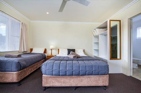 Wintersun Gardens Motel - Tourism Hervey Bay 2