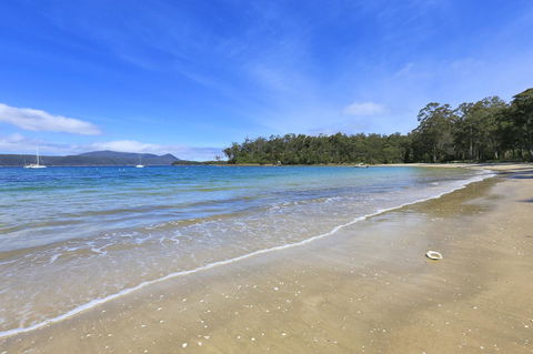 Stewarts Bay Lodge - Hervey Bay Accommodation 13