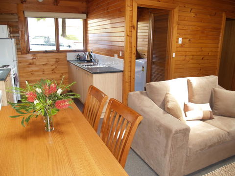 Stewarts Bay Lodge - Hervey Bay Accommodation 25