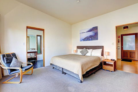 Stewarts Bay Lodge - Hervey Bay Accommodation 36