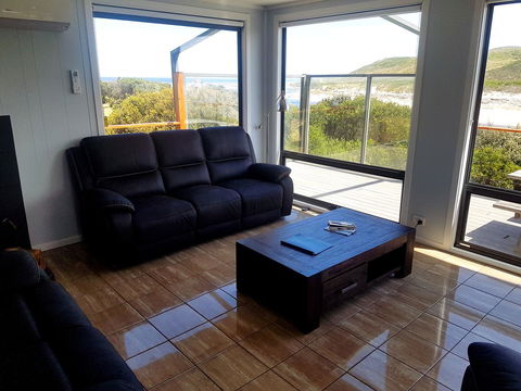 Ocean View Cottage - Tourism Hervey Bay 1