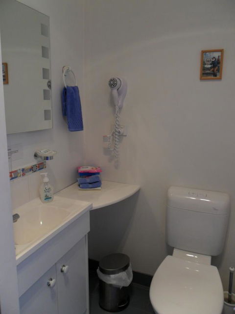 Freycinet Waters - Hervey Bay Accommodation 16