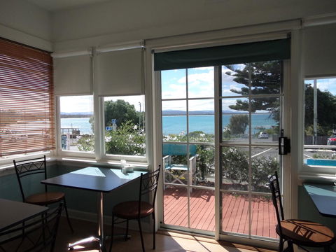Freycinet Waters - Hervey Bay Accommodation 11