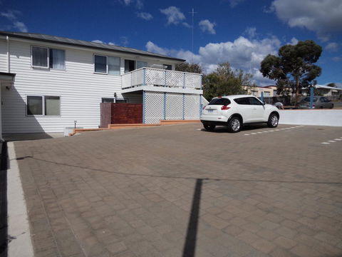 Freycinet Waters - Hervey Bay Accommodation 35