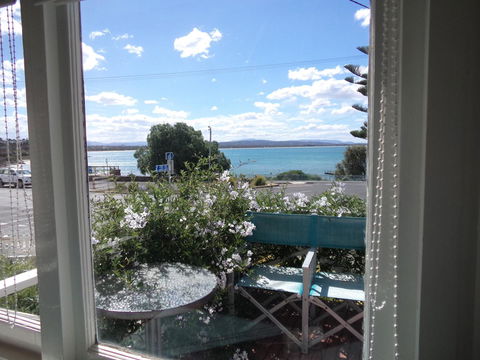 Freycinet Waters - Hervey Bay Accommodation 10