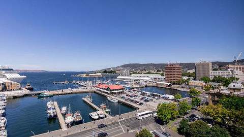 Hotel Grand Chancellor Hobart - Tourism Hervey Bay 1