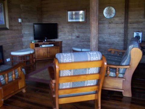 Drumreagh Cabins - Tourism Hervey Bay 10