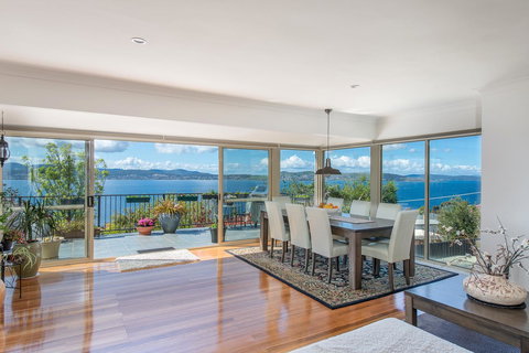 Sunrise On The Bay - Tourism Hervey Bay 0